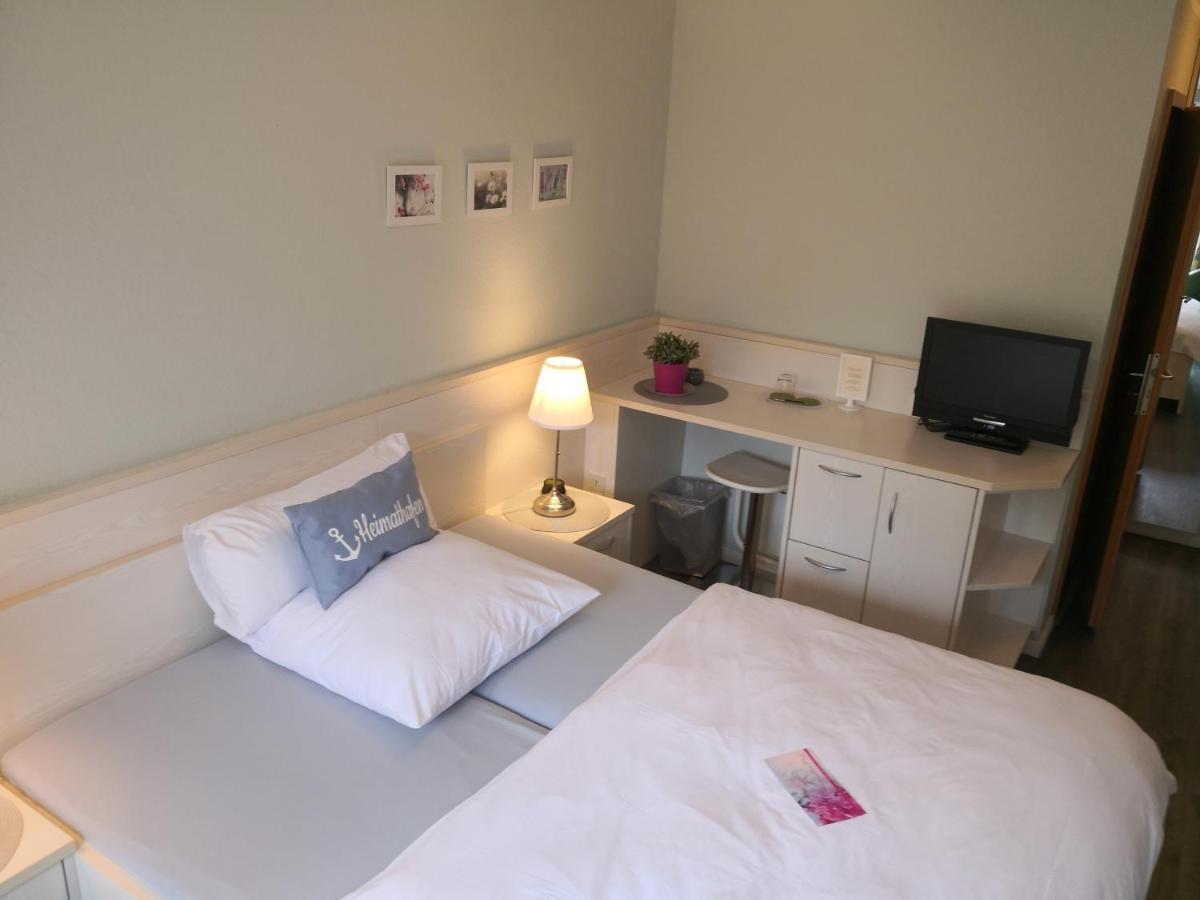 Hotel Garni Haus Am Meer Нойхарлингерзийл Екстериор снимка