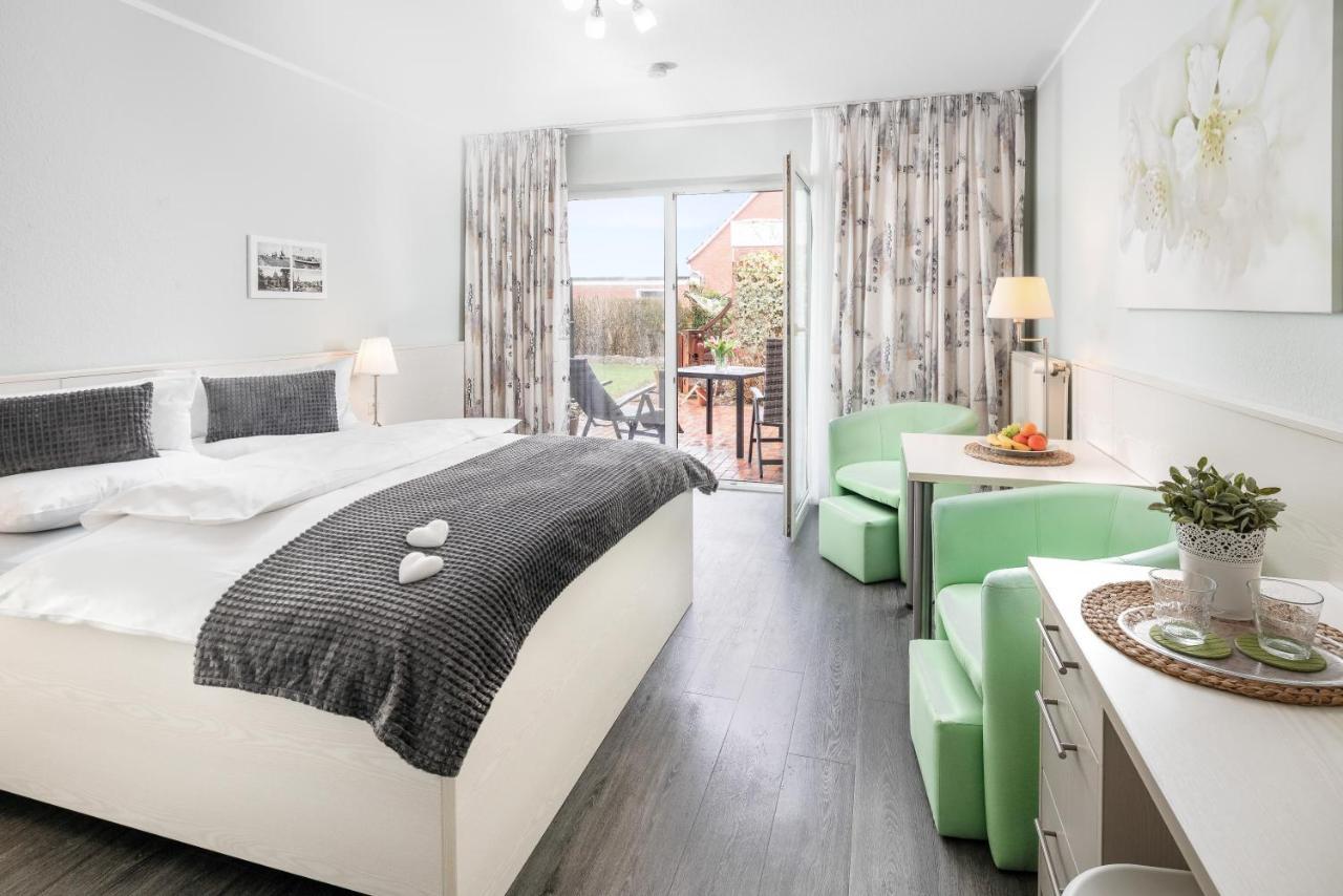 Hotel Garni Haus Am Meer Нойхарлингерзийл Екстериор снимка